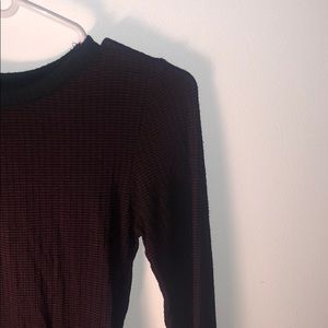 Me to We /PacSun thin long sleeve